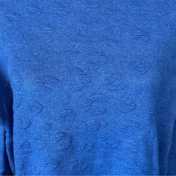 Kerisma Blue Cheetah Texture Top Size Medium/Large - Picture 3 of 10